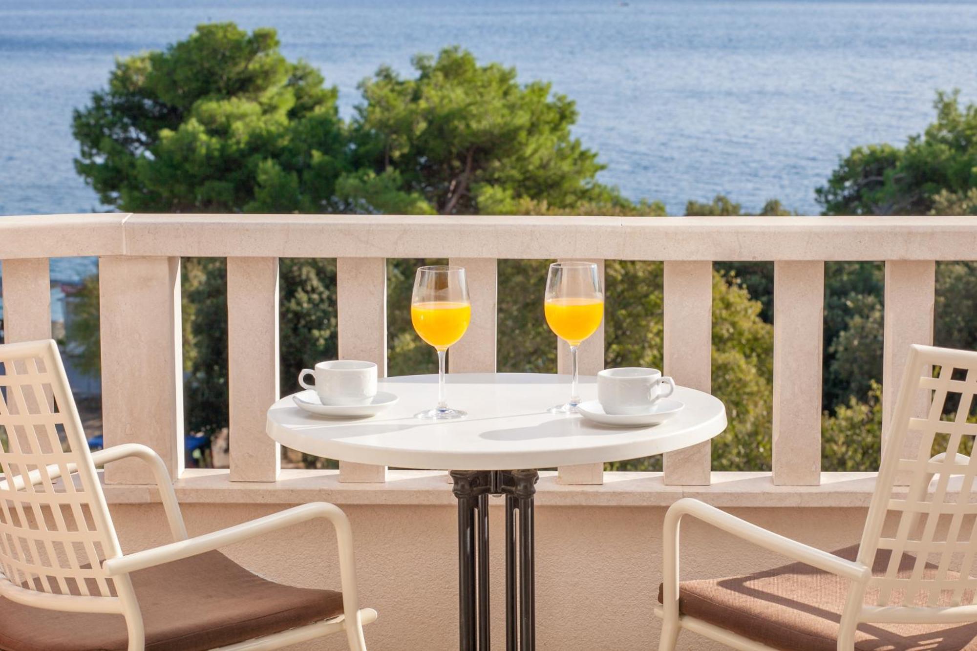 Hotel Bella Vista 드레베니크 외부 사진